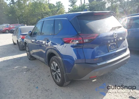 2021 Nissan Rogue Sv Fwd z USA, uszkodzony, nr VIN 5N1AT3BA1MC735752